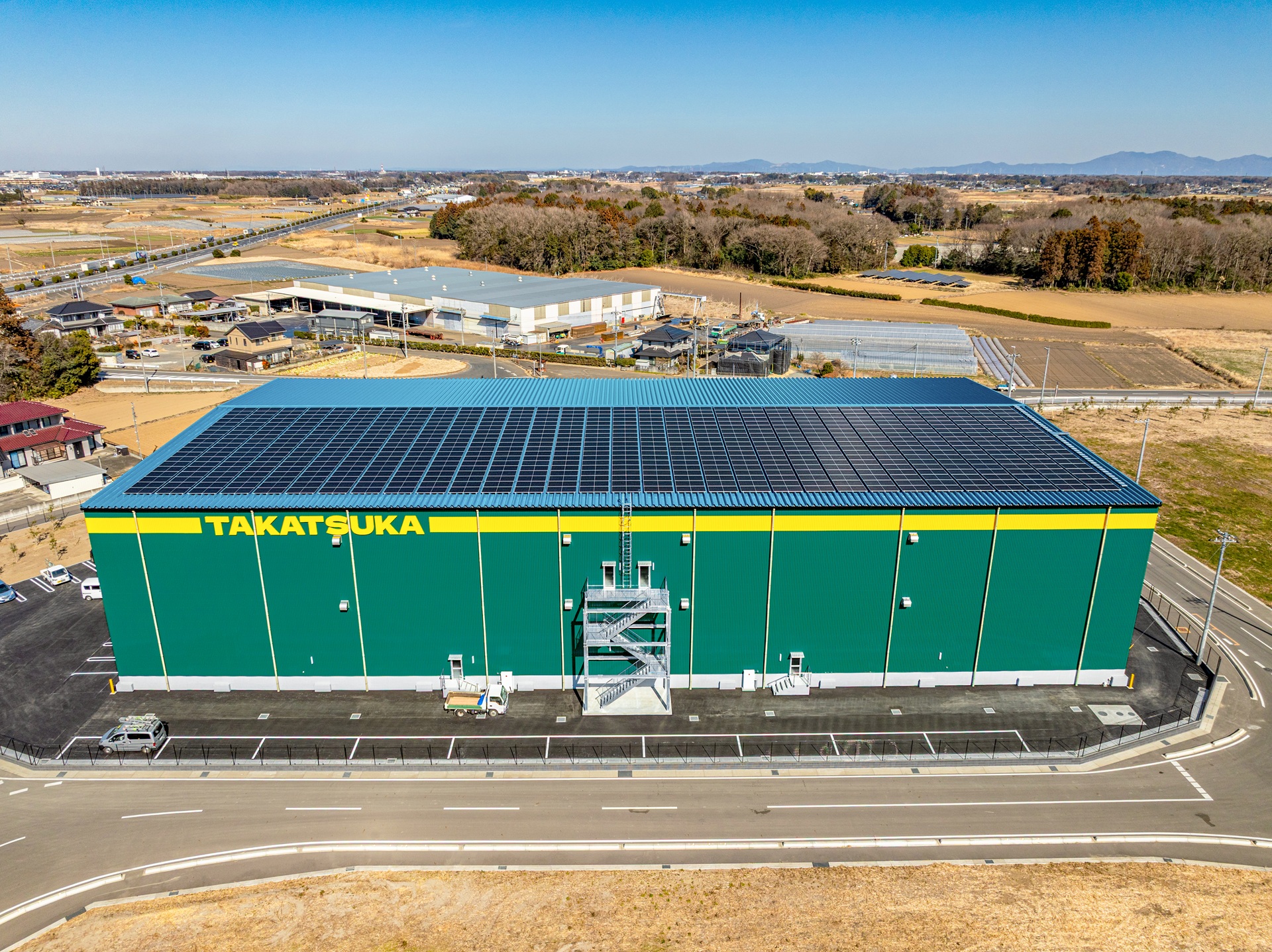 高塚運送株式会社